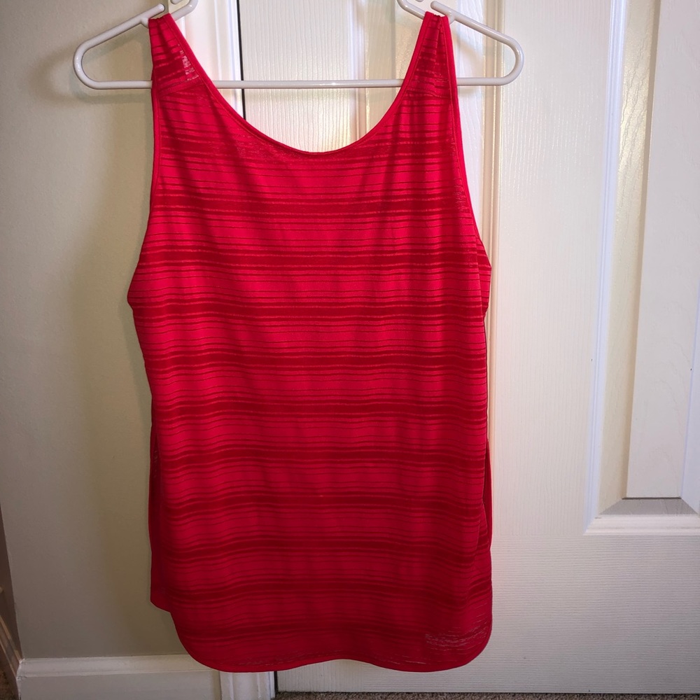 Athleta Red Layered Yoga top, ladies size Small